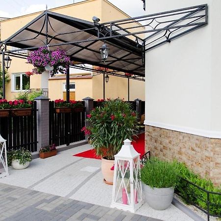 Pokoje De Luxe Figaro ปวอตสก์ ภายนอก รูปภาพ
